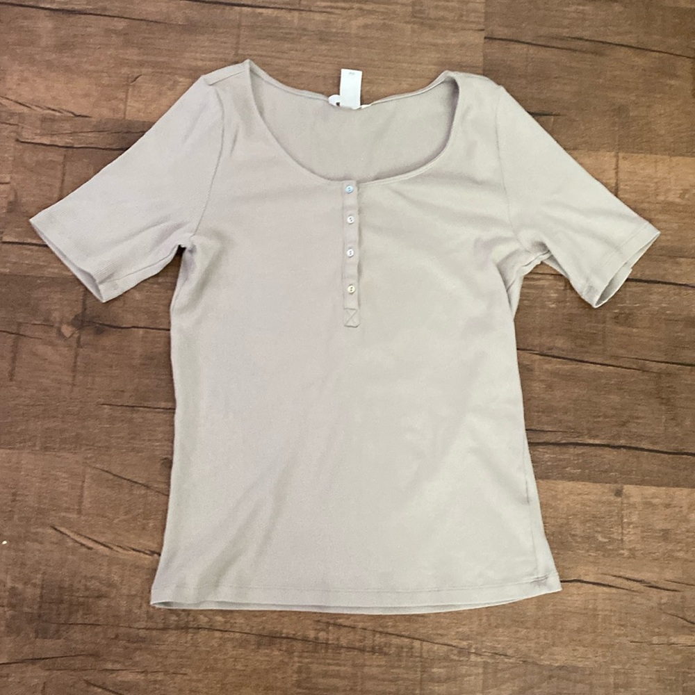 H&M Beige Tan Ribbed Shirt Quarter Sleeve